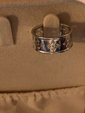 NEW QVC STERLING SILVER DIAMOND CUTOUT BAND RING SZ 7